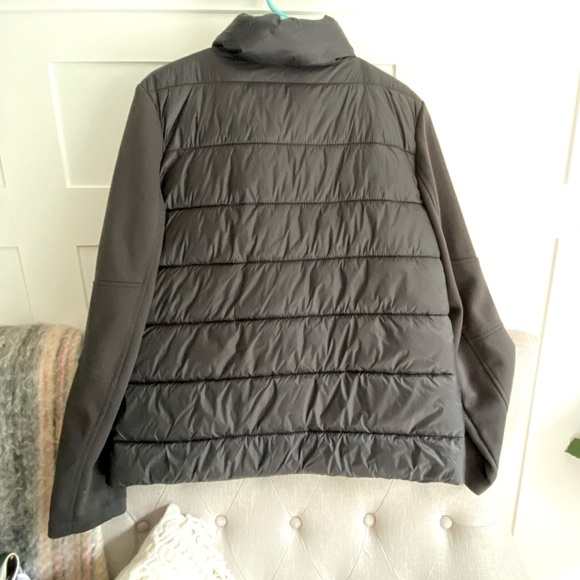 Old Navy Sporty Puffer Coat - Picture 5 of 6